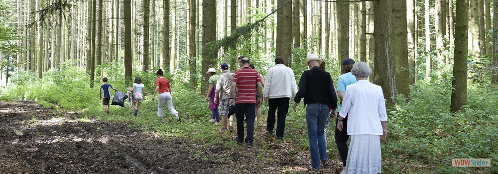 Rencontre interrelieuse organisée par le CLIMS au jardin Yokonoen de Mahikari - mai 2013